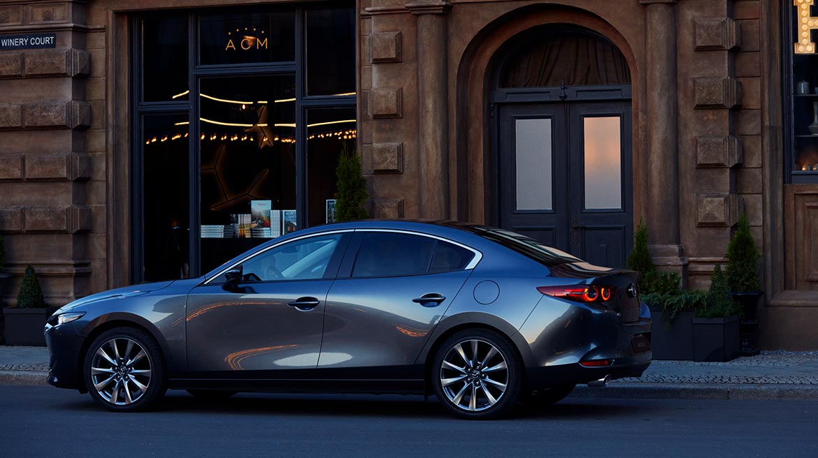 Mazda Sedan 2021